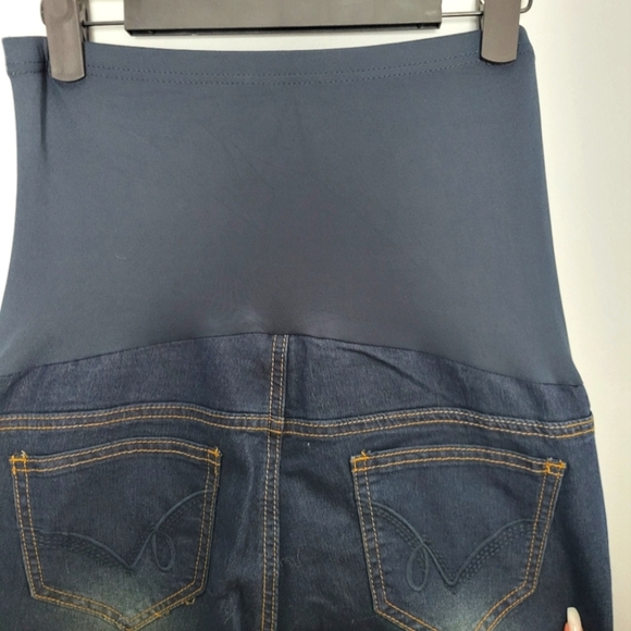 Maternity Full Panel Straight Leg Jeans - Picture 9 of 13